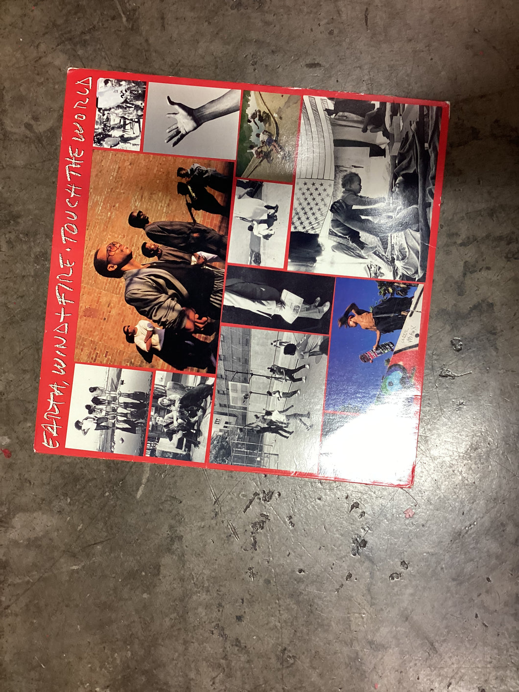 Earth Wind & Fire Touch the World