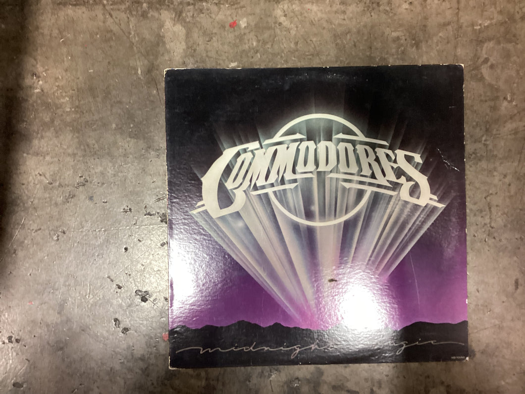 Commodores Midnight Magic