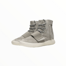 Load image into Gallery viewer, adidas Yeezy Boost 750
