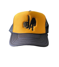 Load image into Gallery viewer, LA FINGER SIGN TRUCKER HAT
